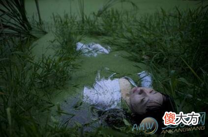 如何解读梦见水中有死人的象征含义？(图文)