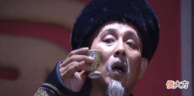 【历史故事】明珠与索额图的争斗，为什么是康熙希望看到的结果？