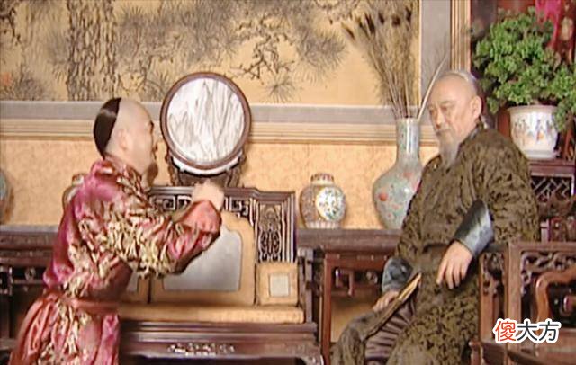 【历史故事】明珠与索额图的争斗，为什么是康熙希望看到的结果？