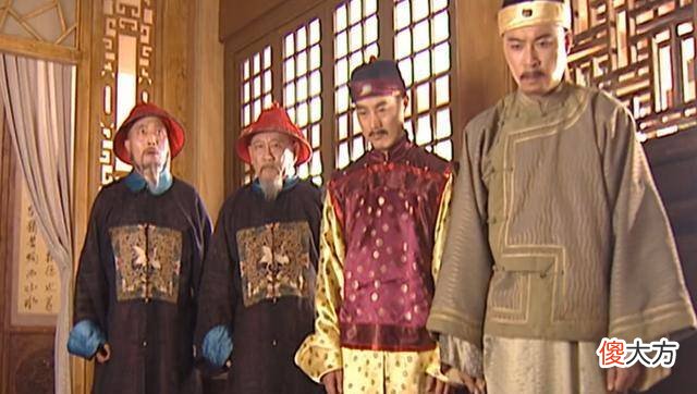 【历史故事】明珠与索额图的争斗，为什么是康熙希望看到的结果？