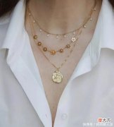 【时尚一点】想要做精致女孩这些小饰品可以帮大忙！不仅显脸小，还能打造时尚感