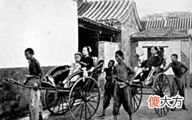 【爱历史】老照片：一百年前老北京，原来是这样的
