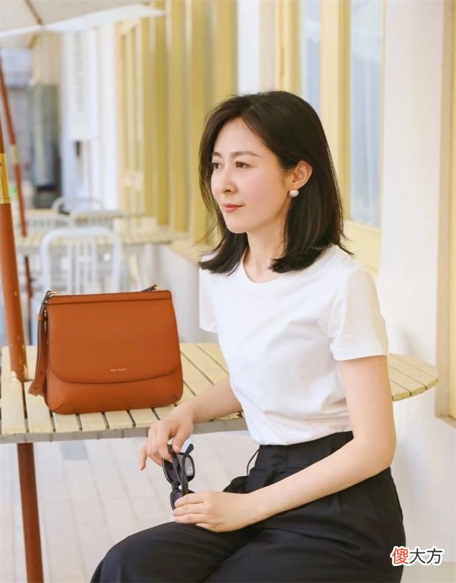 【就爱时尚】女人50岁以后“发型决定状态”，建议远离大背头，这些更洋气减龄