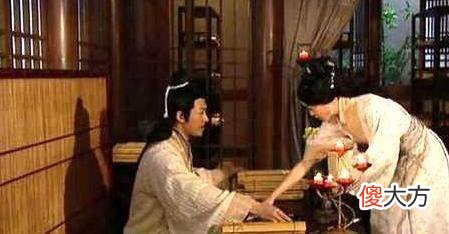 【爱历史】诸葛亮的夫人黄月英到底是美是丑，历史上有好多种说法