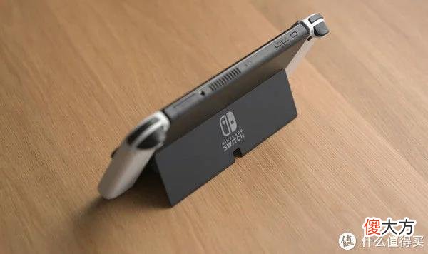 【游戏世界】暑假到了,任天堂 Switch 买哪个版本!