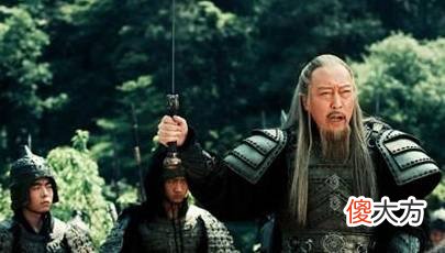 【爱历史】曹操挂了，曹丕代汉称帝，司马懿的好日子来了