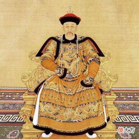 【历史故事】康熙最喜欢的儿子，不是二阿哥，也不是雍正，而是他