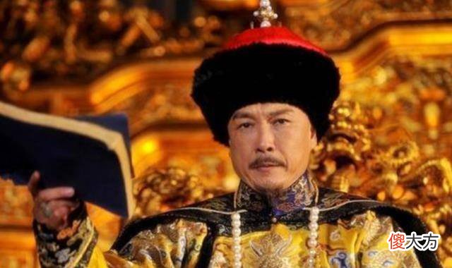 【历史故事】康熙最喜欢的儿子，不是二阿哥，也不是雍正，而是他