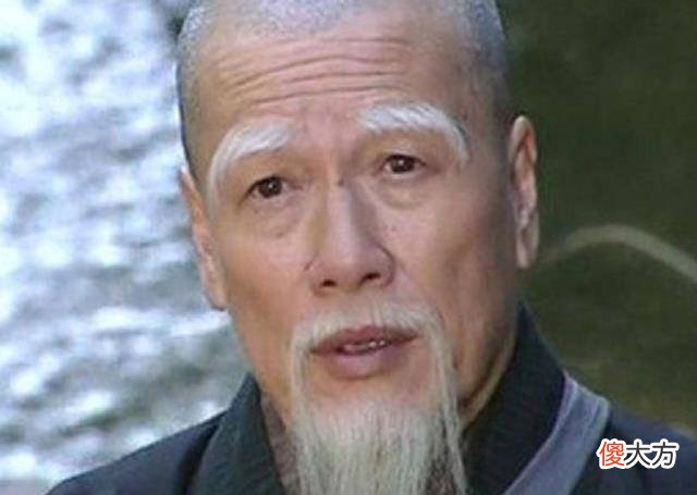 【历史故事】朱元璋去拜佛，方丈回答“见在佛不跪过去佛”是什么意思？