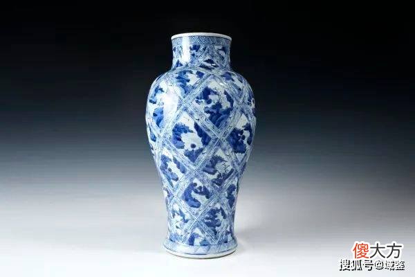 【爱历史】康熙青花山水纹瓶鉴赏
