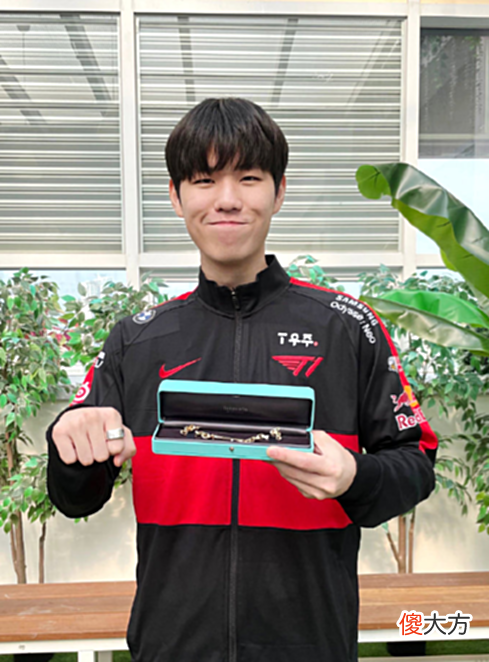 【游戏世界】Oner被质疑比赛恶意使用BUG！Faker：重开是降低竞技价值的结果