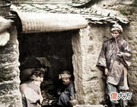 【爱历史】老照片：清末民初百姓与乞丐的旧影，难以区分