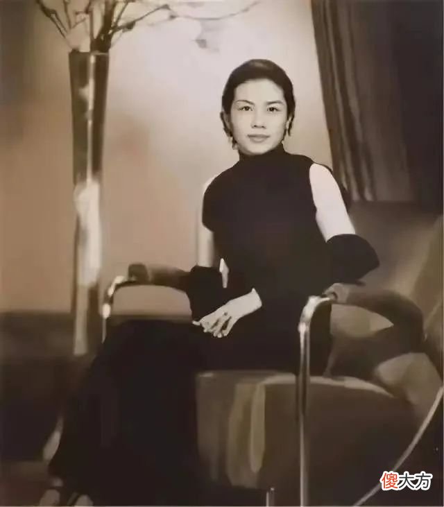 【时尚一点】《传家》中的民国三种穿搭,每一帧都舍不得快进,美的伊甸园