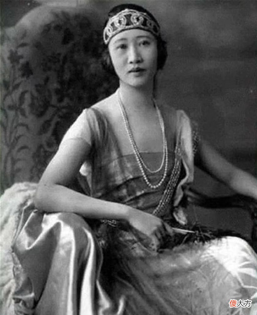 【时尚一点】《传家》中的民国三种穿搭,每一帧都舍不得快进,美的伊甸园