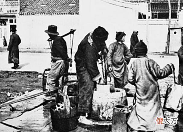 【爱历史】老照片：民国最繁荣十年的首都南京老百姓生活写实