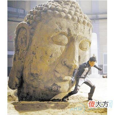 详解梦见佛像倒了所具有的象征意义(图文)