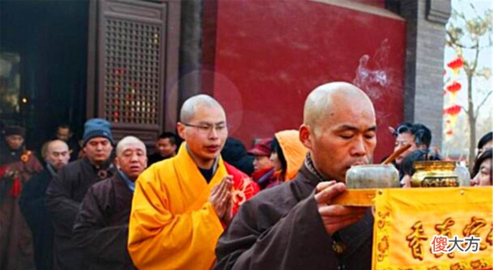 【历史故事】一段隐瞒了54年的秘密，1988年一位老僧主动向政府揭秘自己身份！