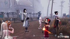 【游戏世界】第五人格唯一的女救人位从未被加强过，战斗技能特殊，策划也无奈