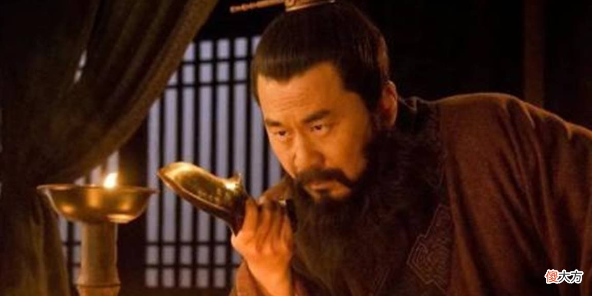 【历史故事】三国最大的军阀，曹操靠什么养活军队，你肯定想不到