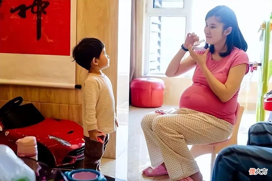 人到中年，独生子女跟多子女家庭，哪一种更幸福？答案让人意外