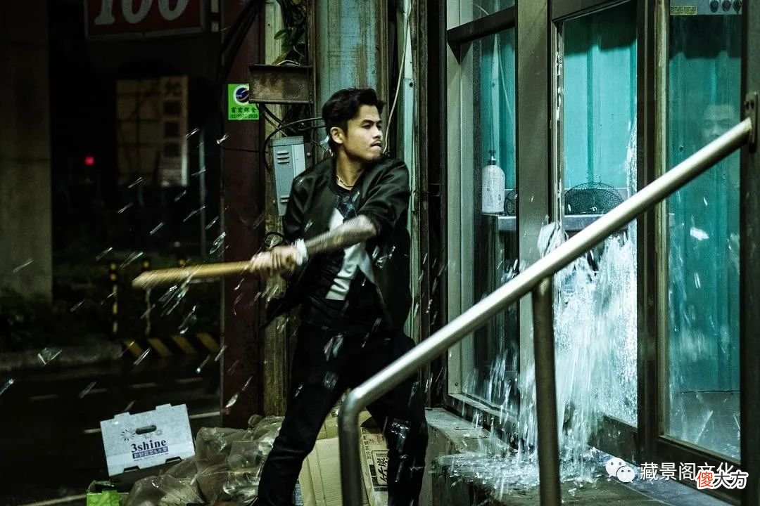 【爱历史】新义安“九龙皇帝”座下“四虎”,陈武与黄恩叱咤江湖的传奇往事