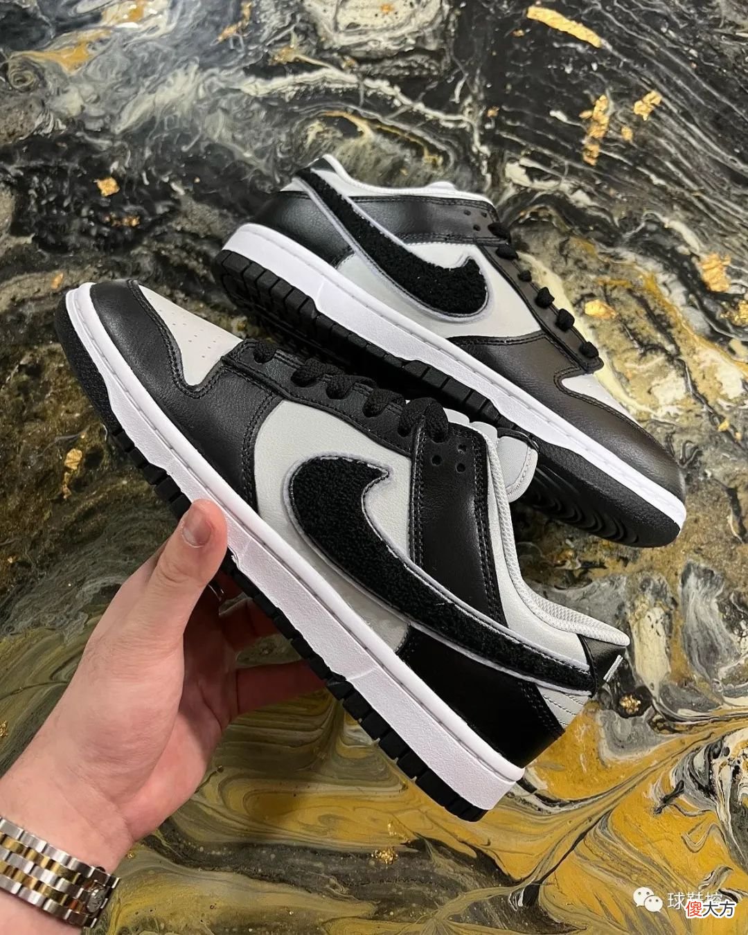 【就爱时尚】HUF x Nike SB 新联名还有隐藏彩蛋？＆又一双黑魂新 YEEZY 亮相！