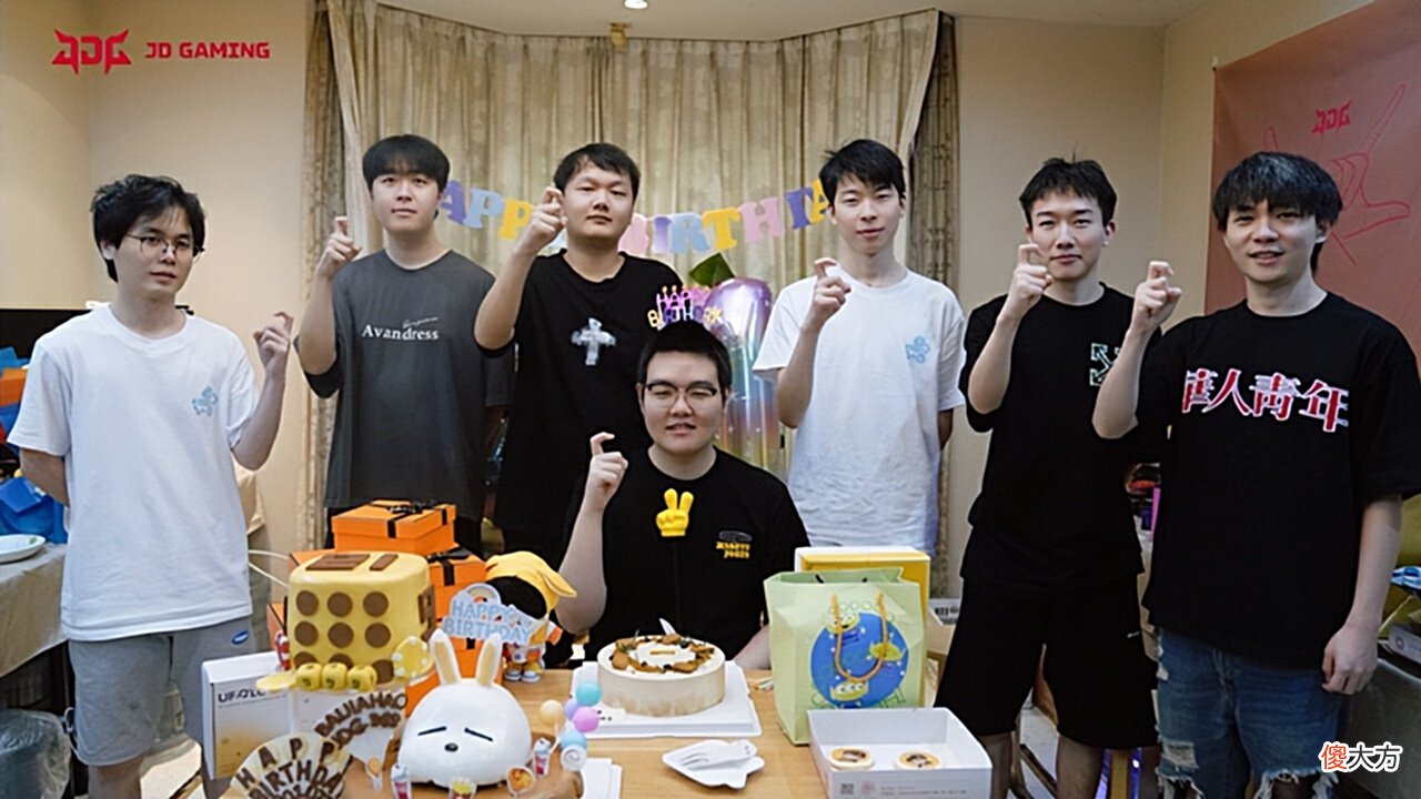 【游戏世界】抓内鬼行动？LNG也开始排列组合，RNG这把要稳了！