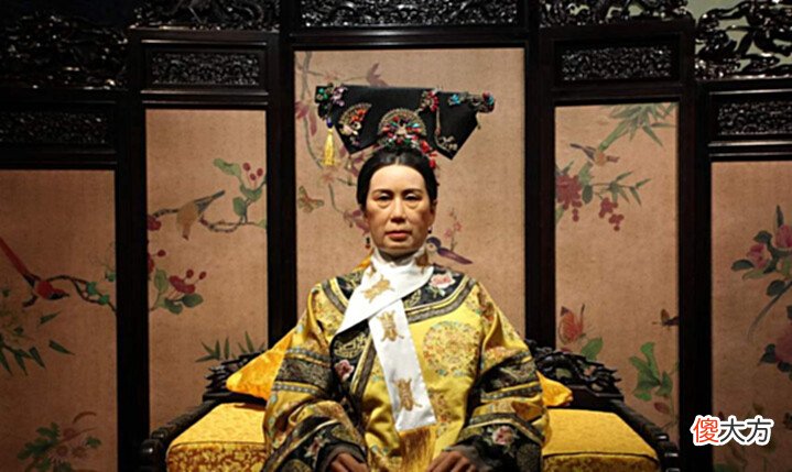 【爱历史】清朝一个女孩出生,乌鸦遮天蔽日3天