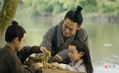 【历史故事】“爹”和“爸”有啥区别?二字拆开才明白,难怪古人称父亲为爹爹
