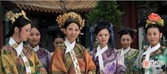 【爱历史】清后宫女人得到宠幸后，为什么次日要人扶走路？一老太监道出真相