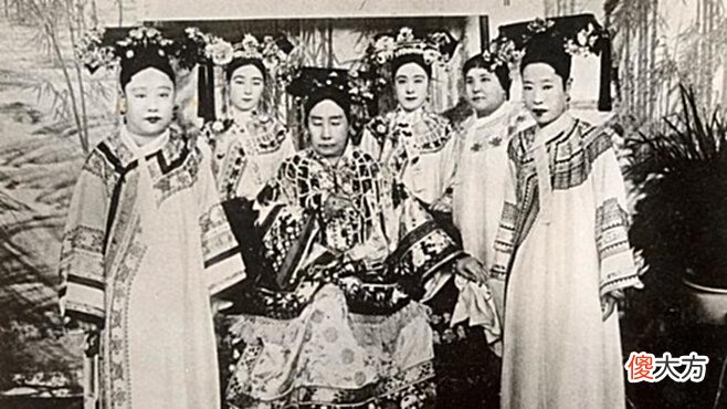 【历史故事】慈禧最珍爱的珍珠,外形像茄子,被八国联军夺去,至今无法寻回