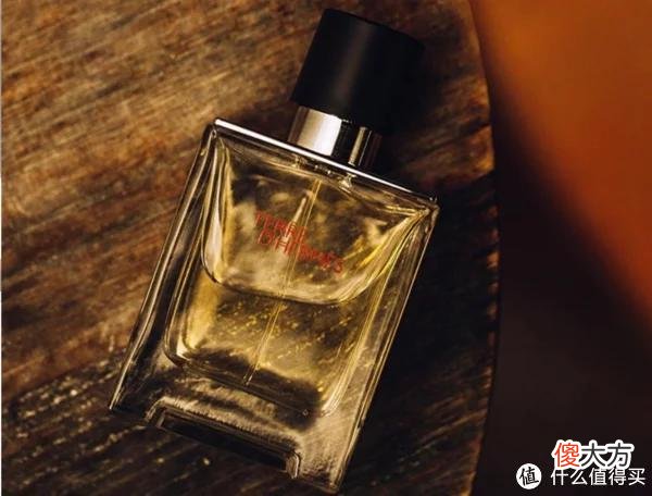 【时尚一点】礼物送什么才不尴尬?十款100~1000元的男士不踩雷礼物推荐