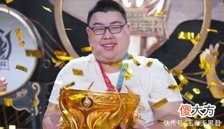 【游戏迷】狼队散装车被KSG撞翻，妖刀被小玖单杀，小胖质疑帆帆鬼谷子出装