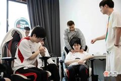 【游戏世界】7.15KPL首发：EDGM冲6连胜，AG和WB迎“生死局”，谁胜谁进季后赛