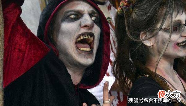 墨尔本一恐怖节日，街上遍布丧尸，现实版的《釜山行》