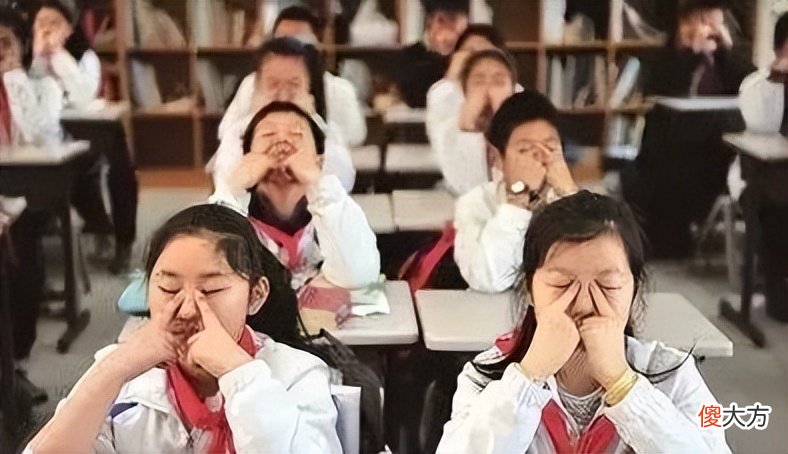 吃维生素D的孩子VS吃维生素AD的孩子，二者差距不小，别吃错了
