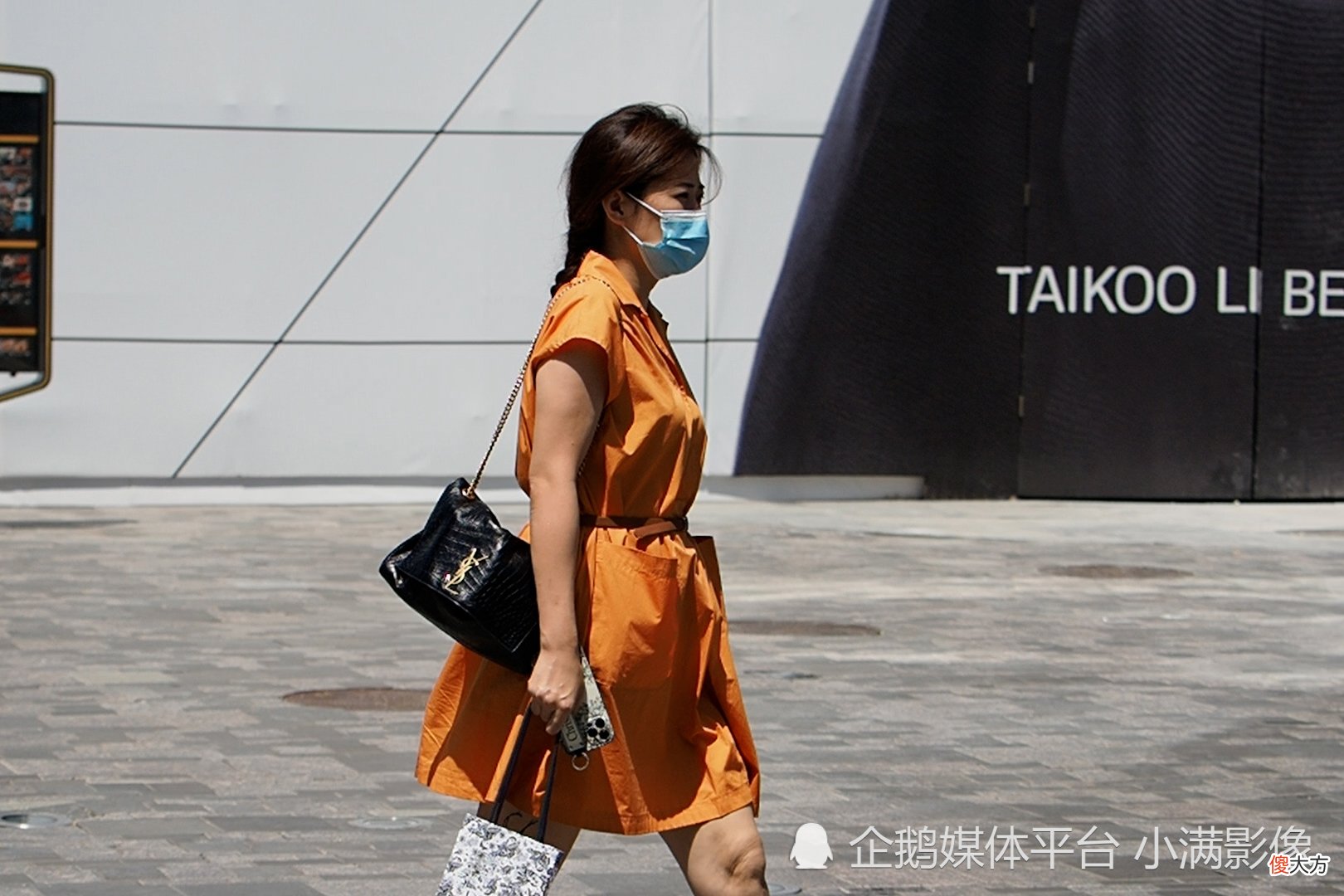 【时尚一点】伏天的服装如何选？连衣裙是首选，清凉舒适还让你身心得到放松