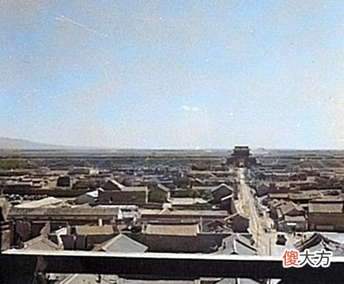 【历史故事】山西临汾1939：平阳府的大鼓楼，半截子插在云里头