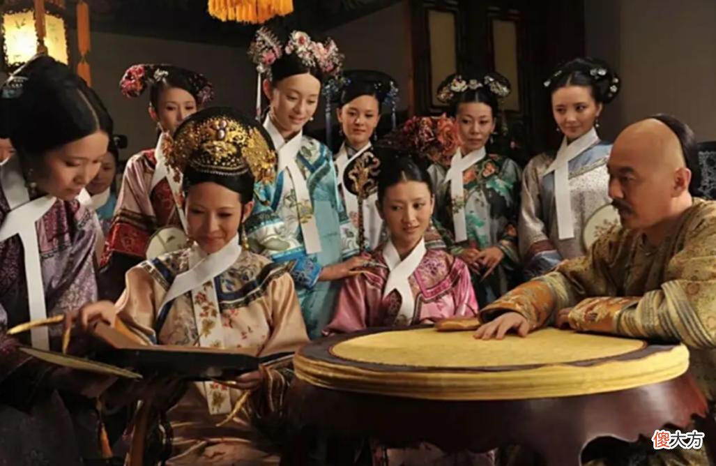 【爱历史】奇女子愉妃：陪乾隆65年，70多岁还被翻牌子，生下一阿哥人尽皆知
