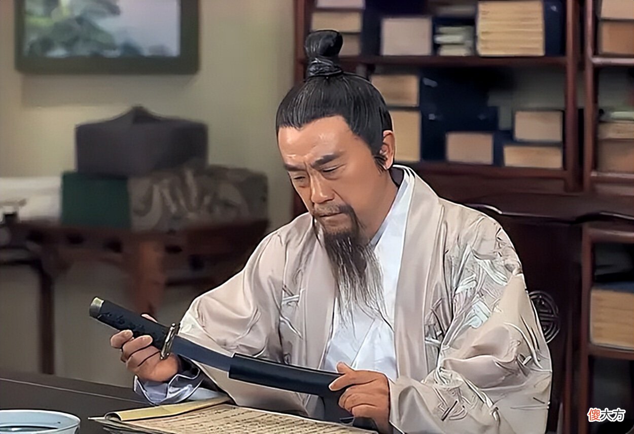 【爱历史】刘伯温向村妇讨水喝，村妇往水里撒一把谷壳，多年后才知是大智慧