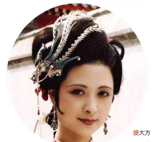 【时尚一点】当年我一定“瞎”了，才会低估“尤二姐”的颜值