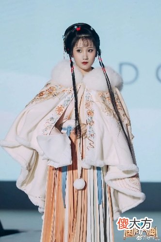 【就爱时尚】看了国风大典的“汉服”造型，才发现古装剧有多“拉胯”！