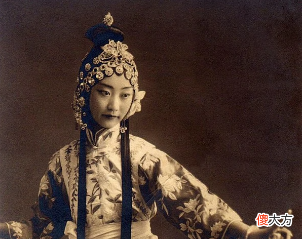 【爱历史】她是清朝颜值最高的格格，一生痴恋溥仪，心灰意冷的她终身未嫁！