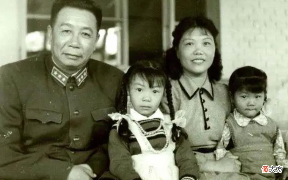 【爱历史】开国上将陈士榘,一生有三大突出贡献,得罪了四位顶头上司