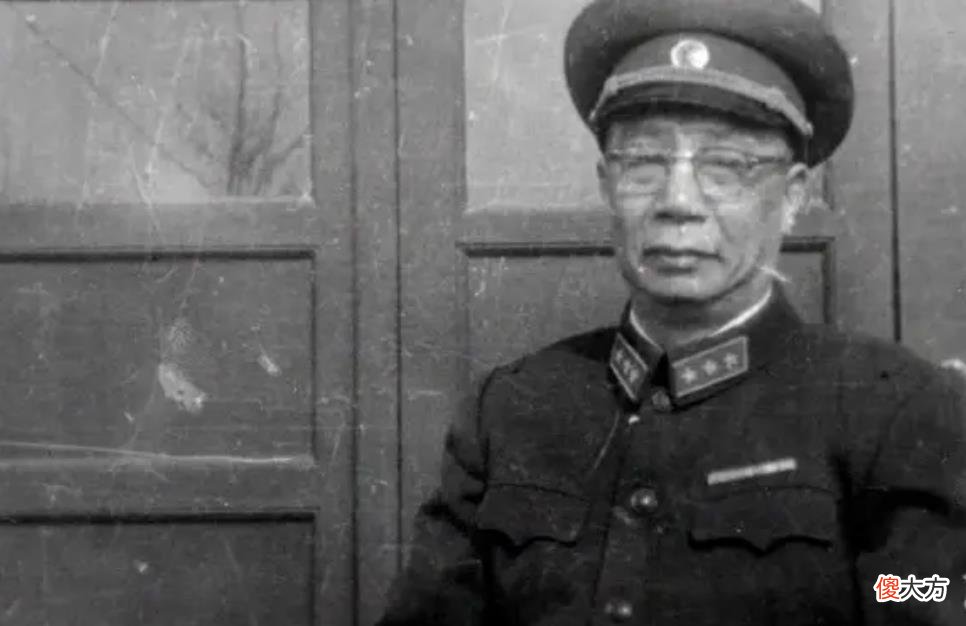 【爱历史】开国上将陈士榘,一生有三大突出贡献,得罪了四位顶头上司