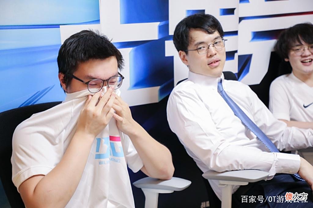 【游戏迷】Doinb暗指宁王试训4次全失败，团队发文反驳：他只是去参加活动