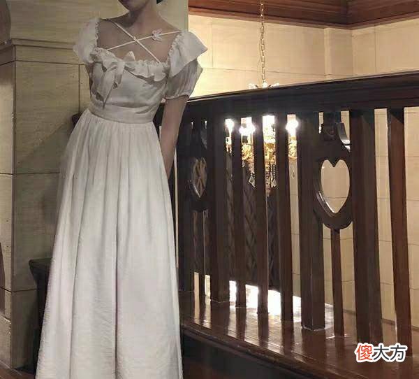【就爱时尚】约会必穿的小裙子，时尚十足的高时尚裙子