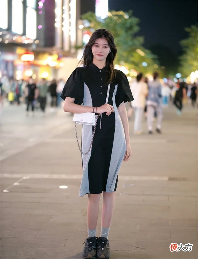 【时尚一点】被“杭州女生”圈粉了，出街都在穿裙子＋运动鞋，却个个气质高级