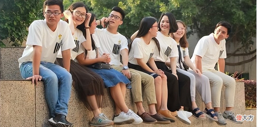 为何父母都不愿意孩子去远地方上大学？爱之深的同时，也要计之远