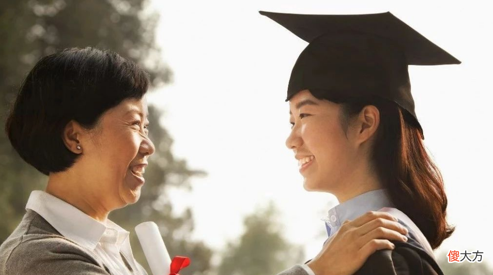 为何父母都不愿意孩子去远地方上大学？爱之深的同时，也要计之远